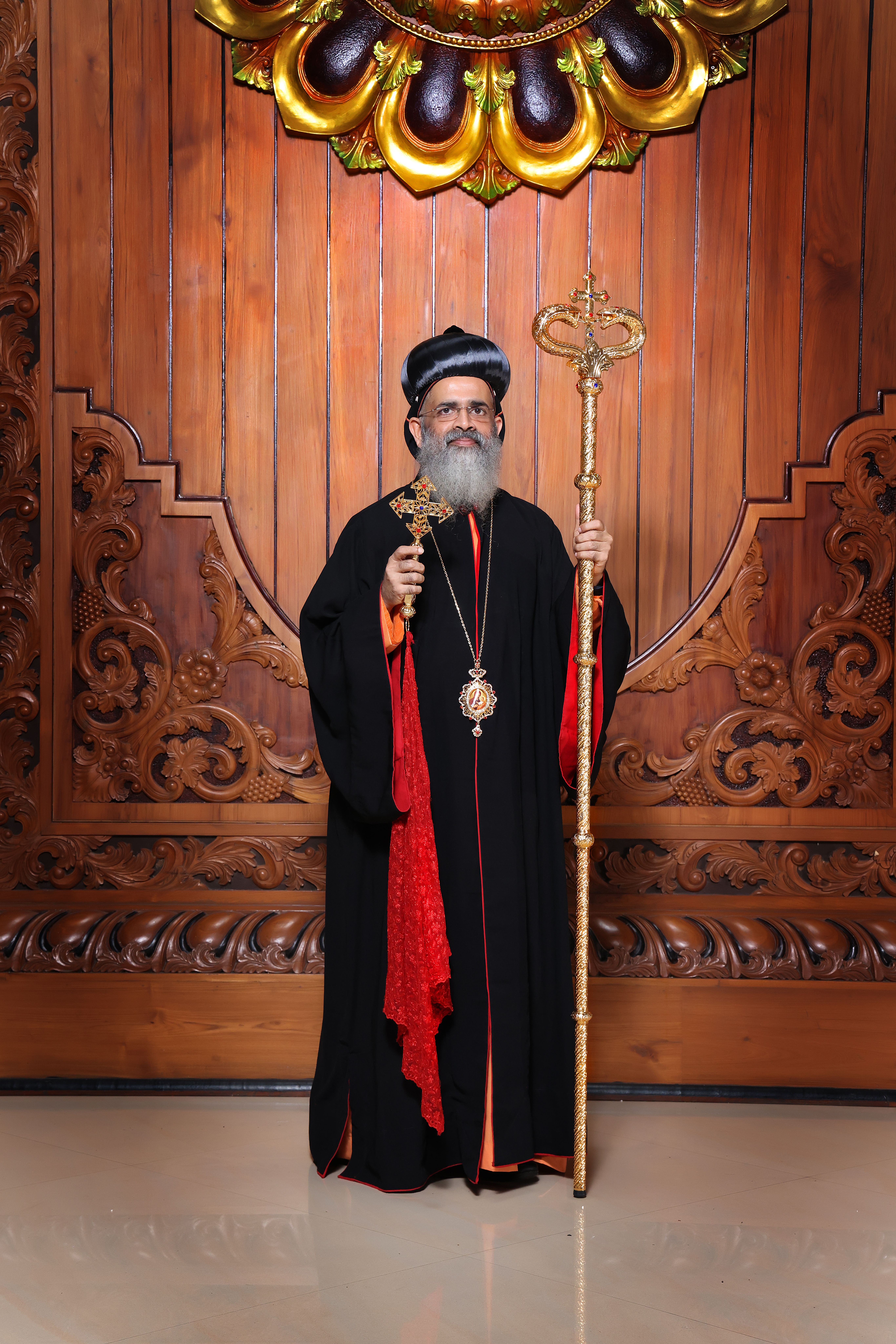 Official portrait of H.G. Dr. Thomas Mar Ivanios